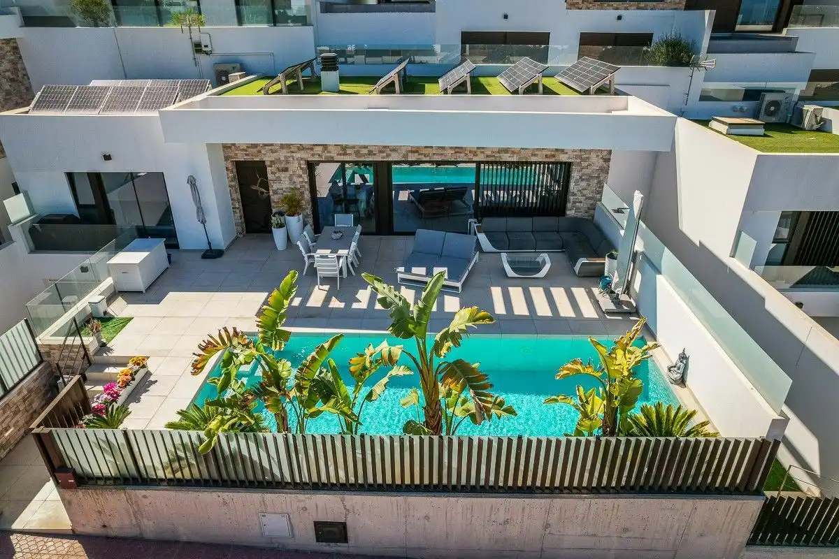 Casa con piscina in vendita a Benimar, imagen 3
