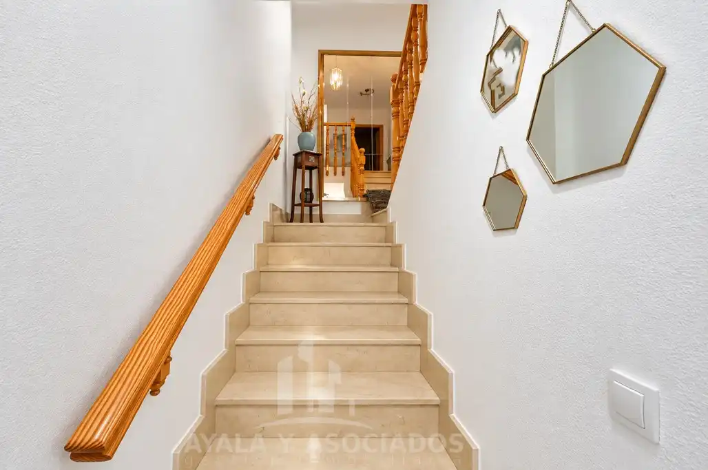 Casa aparellada amb jardí en venda a Cartagena ciudad, imagen 15