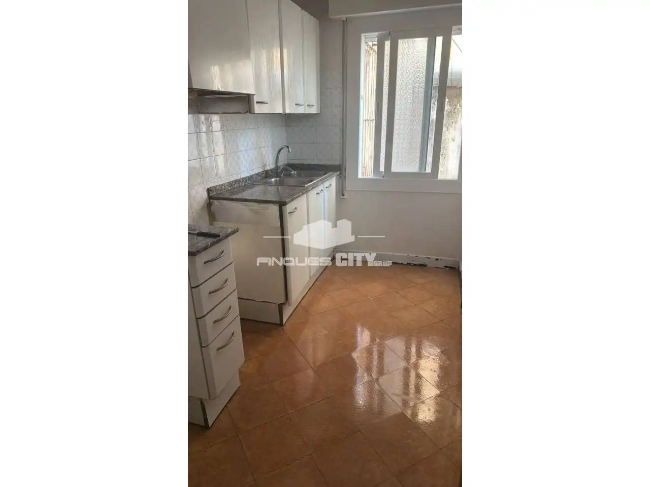 Kitchen of Flat for sale in Calella