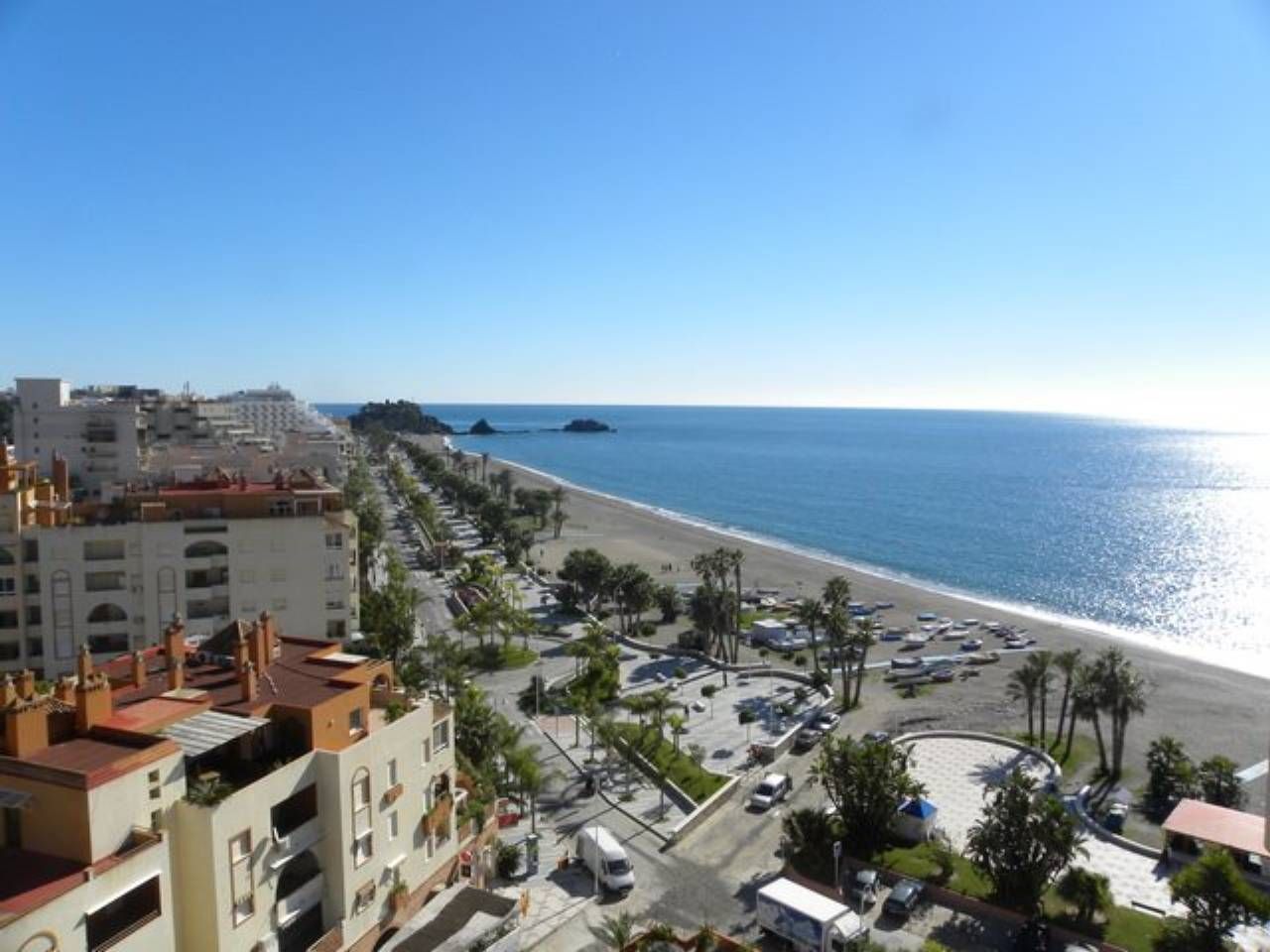 Exterior view of Apartment to rent in Almuñécar  with Terrace, Furnished and Community pool