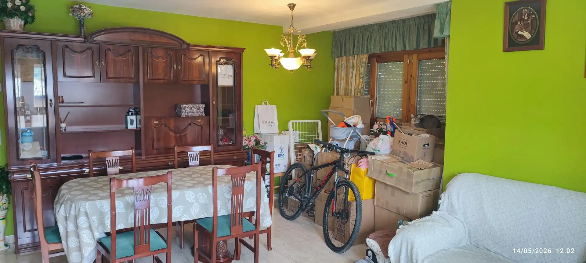 Comedor de Piso en venta en La Seu d'Urgell con Calefacción