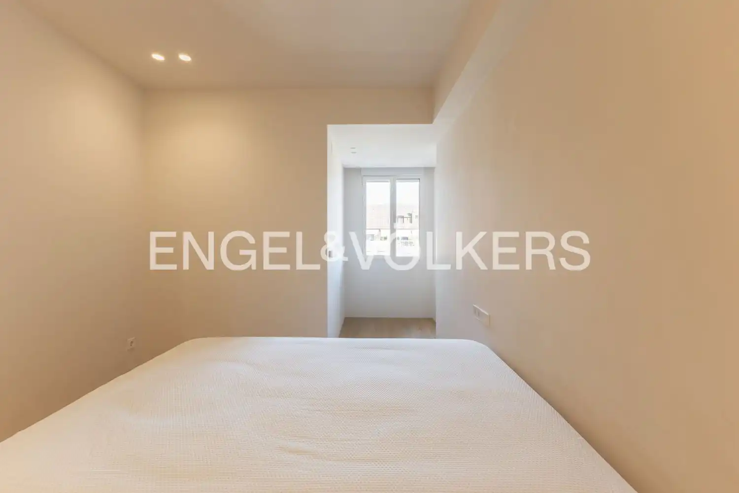 Bedroom of Flat for rent in Dénia  with Air Conditioner, Heating and Parquet flooring