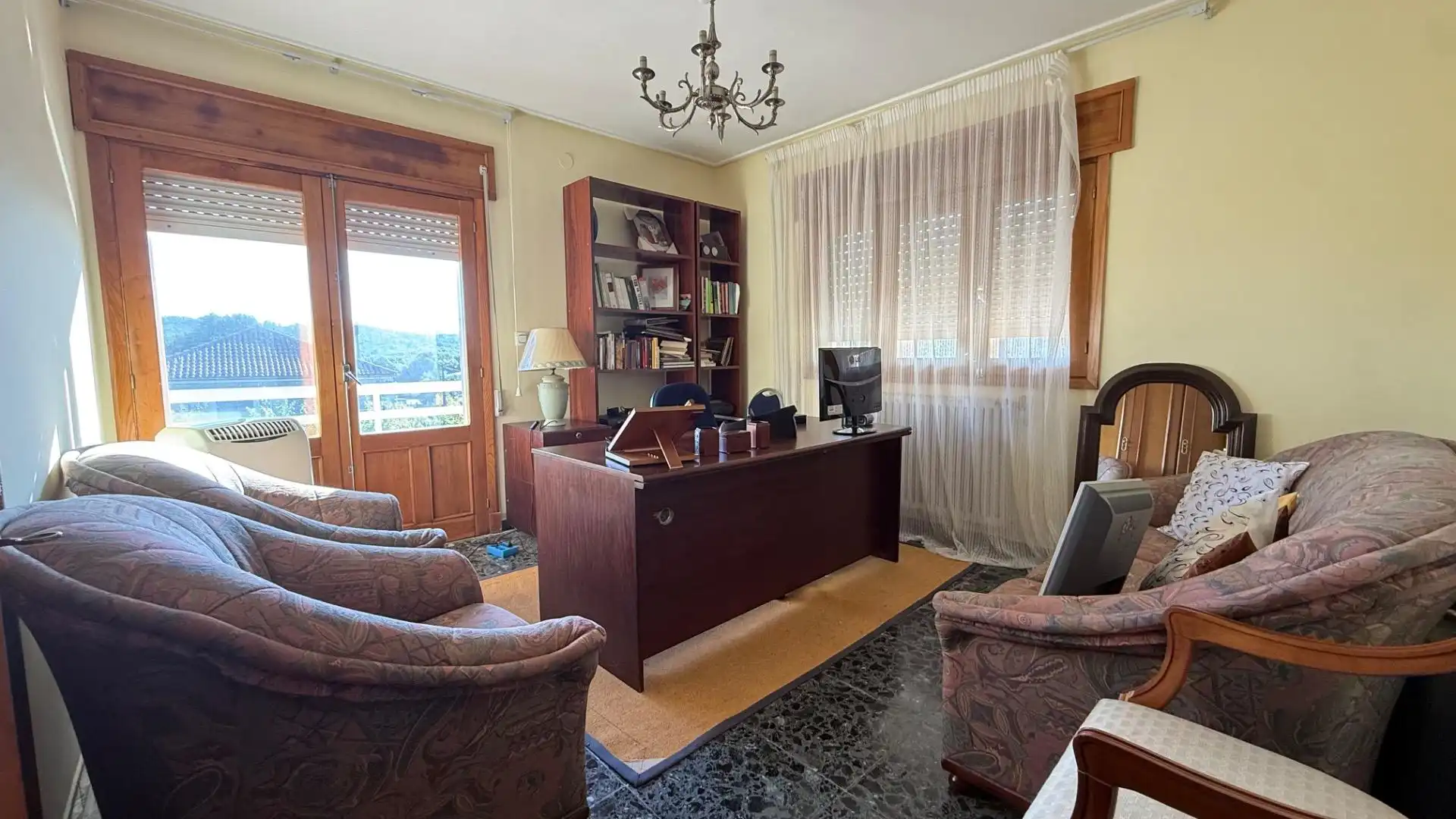 Houses for sale in Coles  with Heating, Private garden and Swimming Pool
