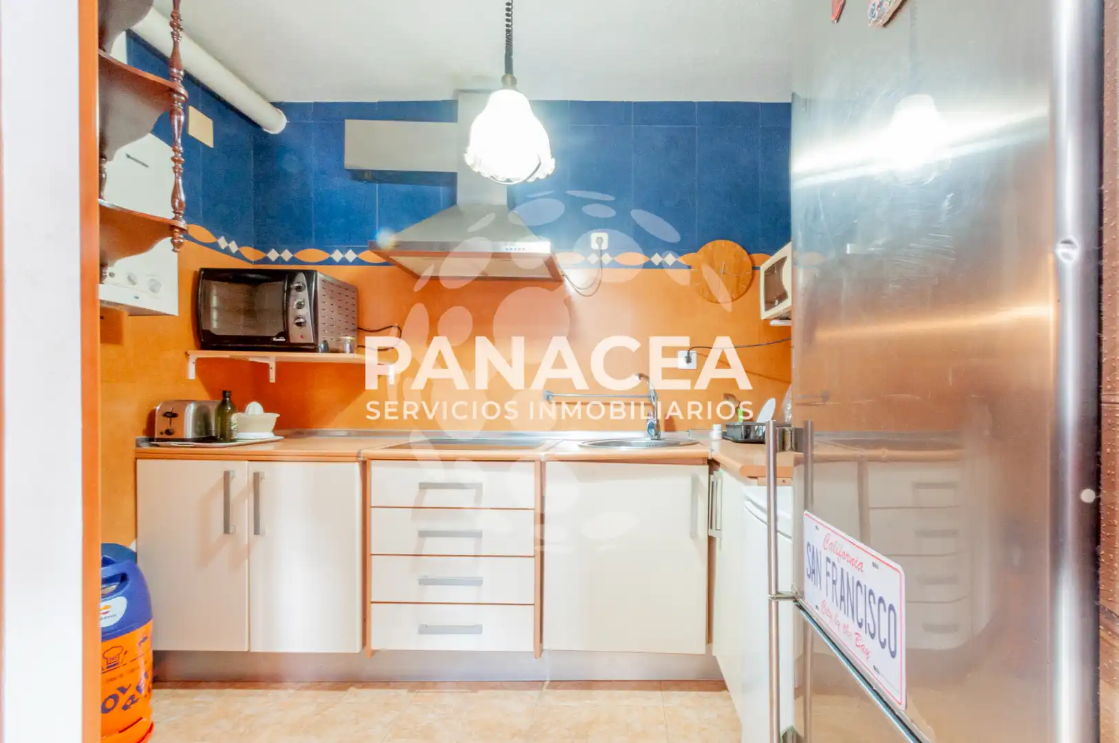 Kitchen of Flat for sale in Almería  with Furnished, Washing machine and Microwave