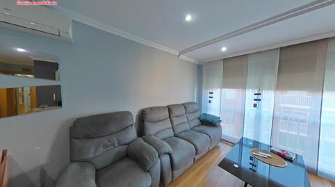 Foto 2 de Piso en venta en Sant Andreu de la Barca, Barcelona