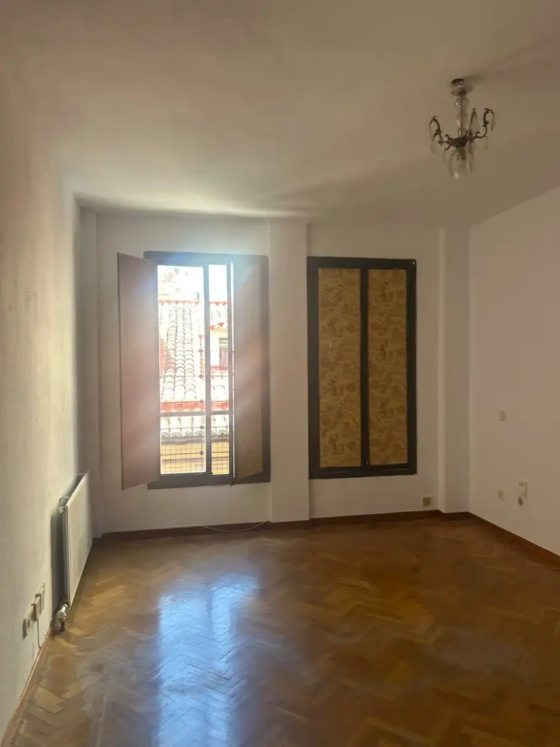 Estudio con ascensor en alquiler en ABADES