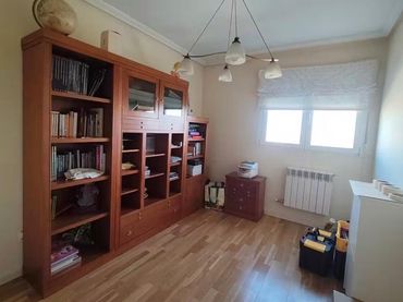 Wohnung mit Pool zur Miete in Usera