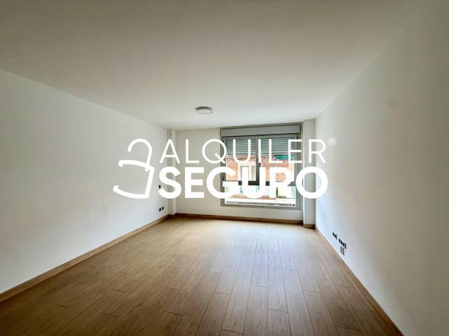 Piso en Alquiler en Condes de Pinto en Zona Centro - Ayuntamiento