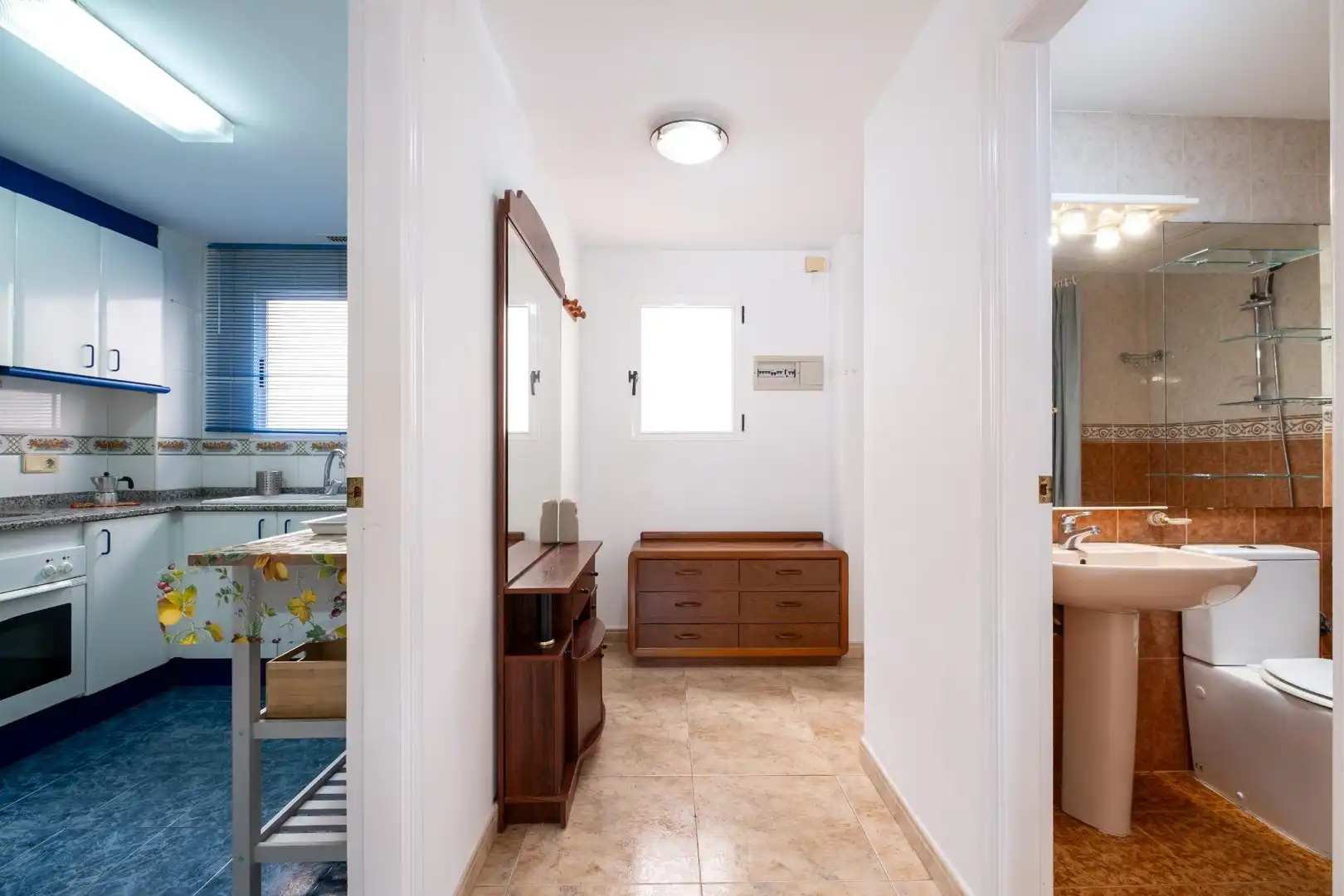 Appartement compact avec ascenseur à louer à Alfara del Patriarca, imagen 2