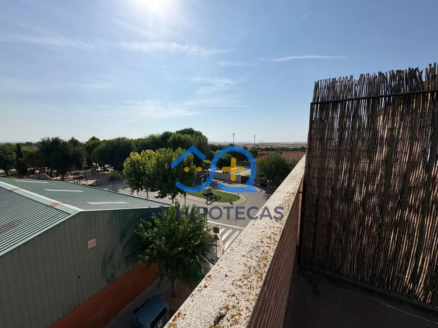 Vista exterior de Piso en venta en Yuncler