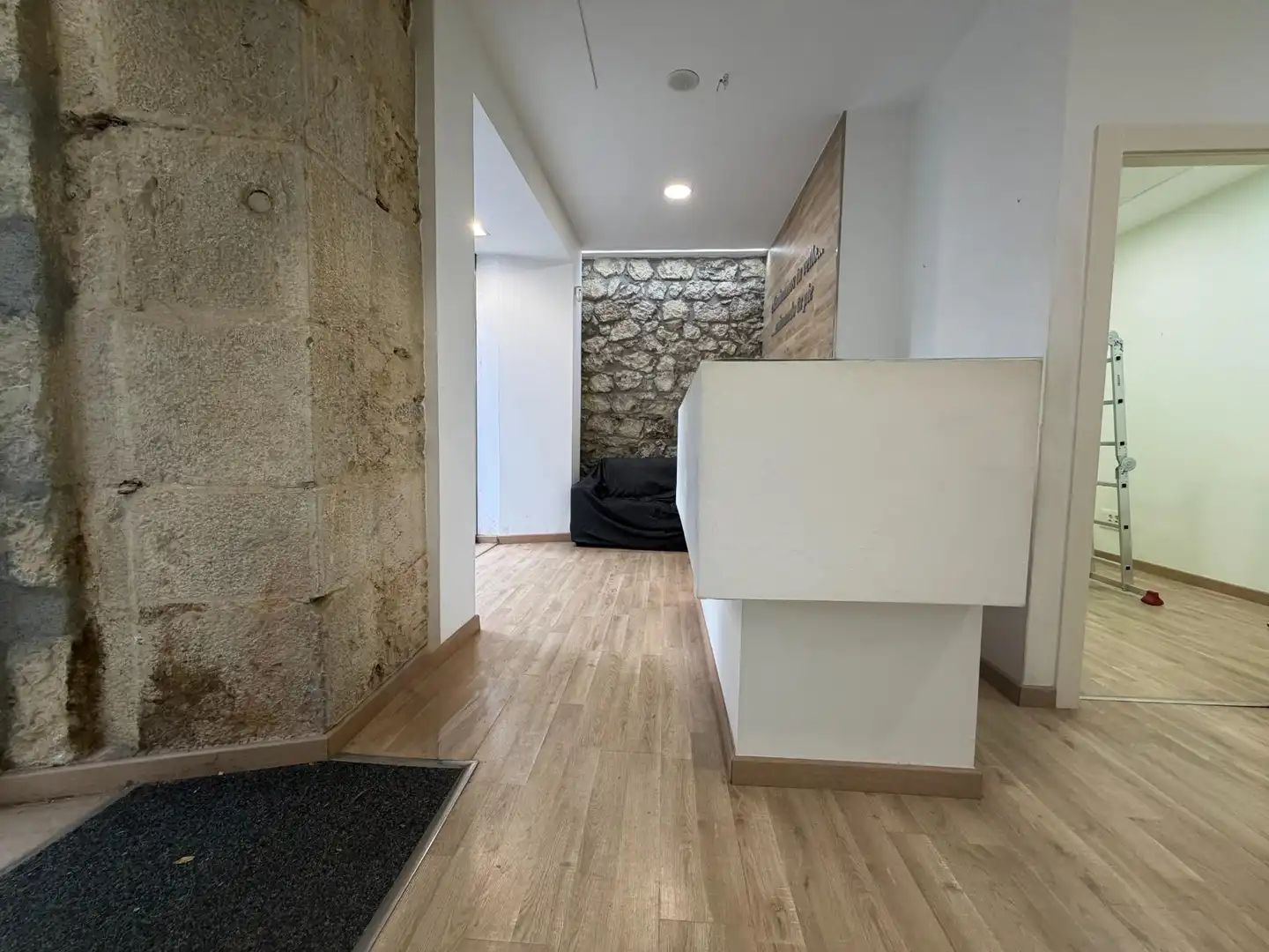 Local de alquiler en Santander con Aire acondicionado