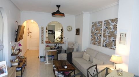 Foto 3 de Piso en venta en Las Viñas, Guardamar del Segura