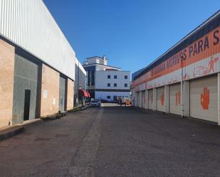 Vista exterior de Nau industrial de lloguer en  Sevilla Capital