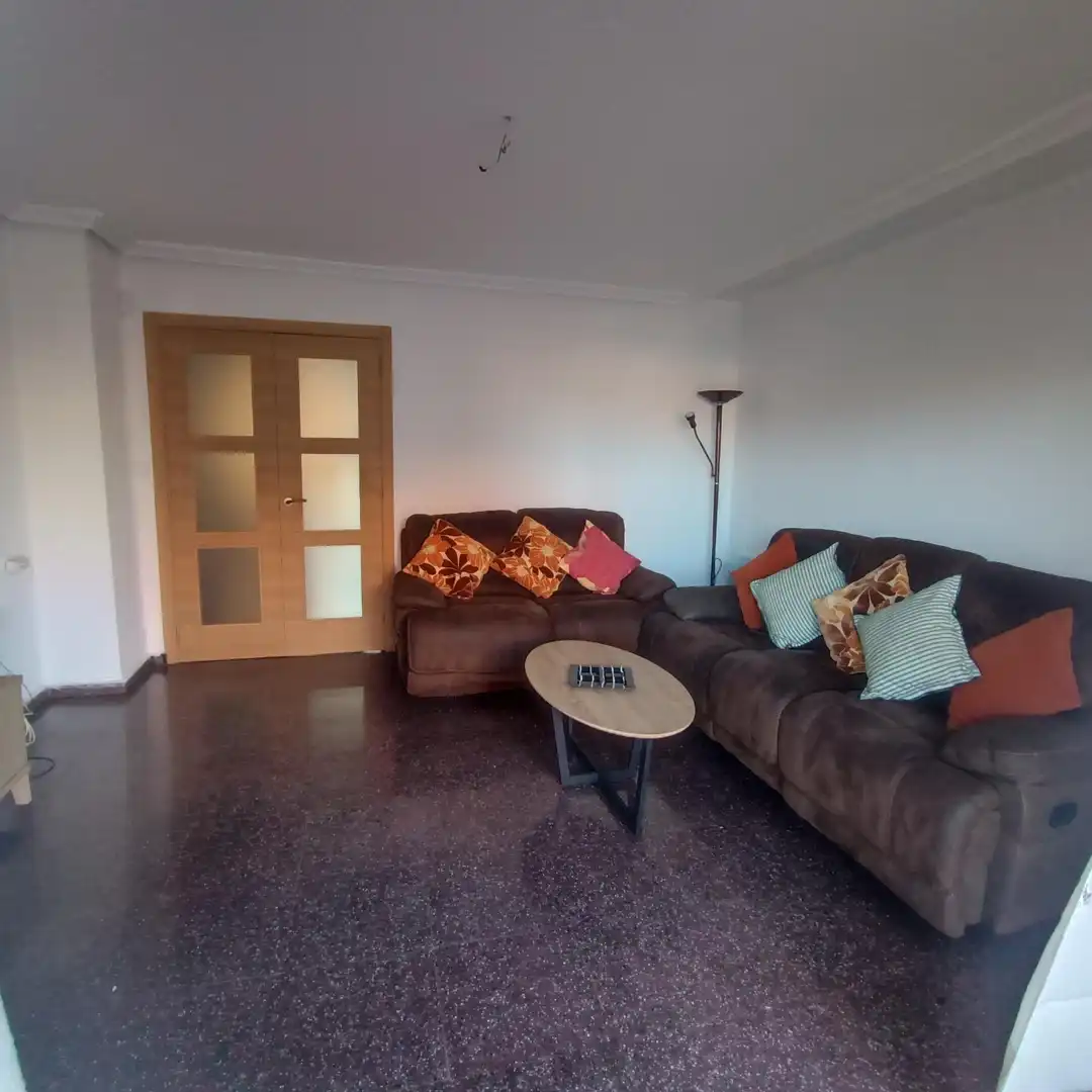 Sala d'estar de Pis de lloguer en Murcia amb Terrassa