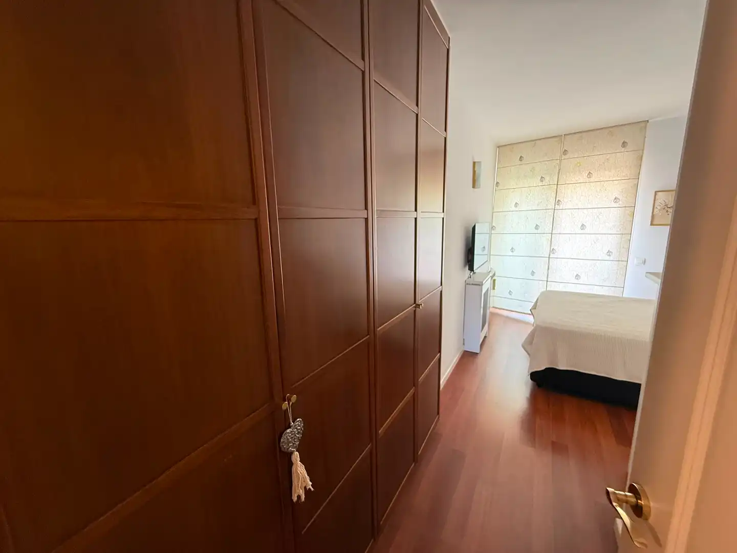 Habitación de Piso en venta en Cornellà de Llobregat con Aire acondicionado, Calefacción y Parquet