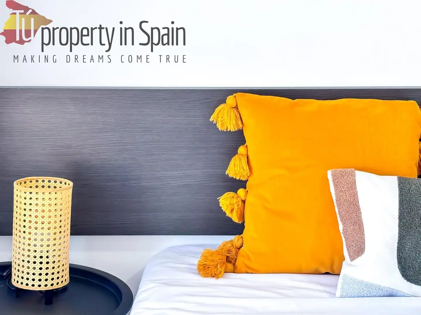 Room in ORIHUELA, Ciudad de Asís