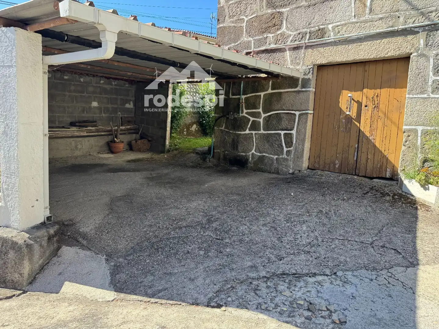 Parking de Casa o chalet en venta en Vigo  con Calefacción, Terraza y Trastero