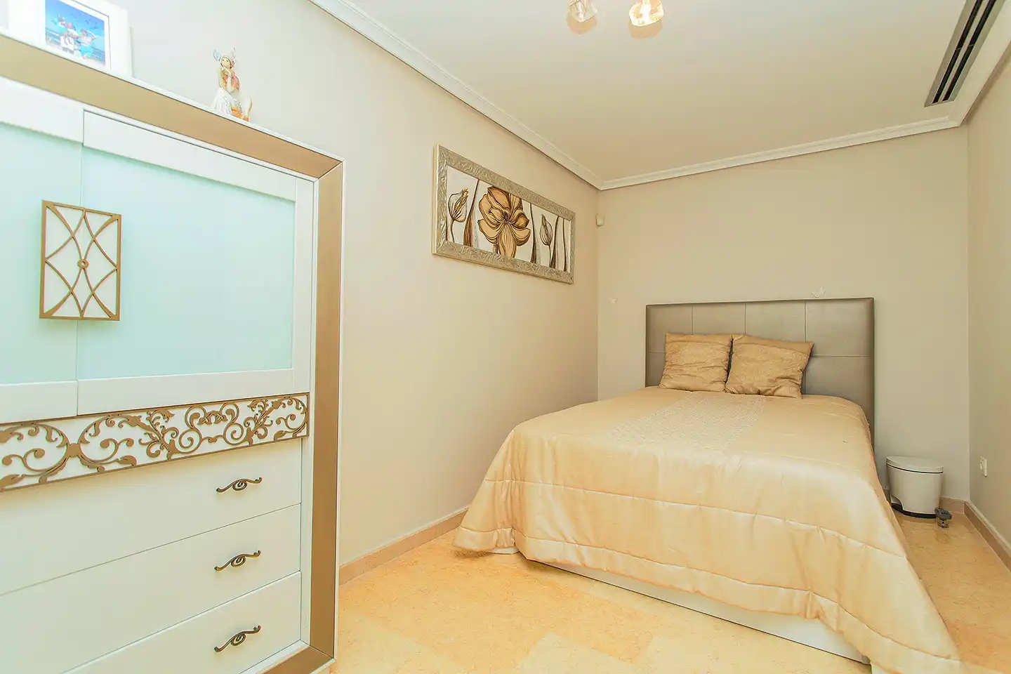 Casa amb terrassa en venda a La Mata, imagen 59