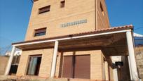 Exterior view of House or chalet for sale in Cariñena  with Private garden