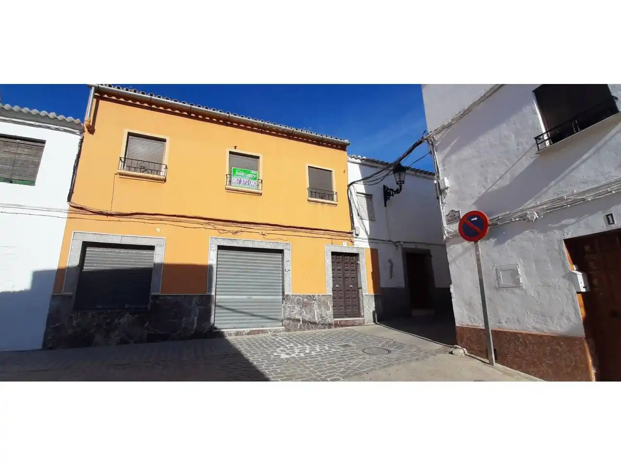 Casa en venta en Baena