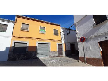 House for sale in Baena