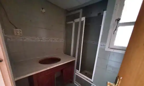 Bathroom of Flat for sale in Vila-real  with Alarm