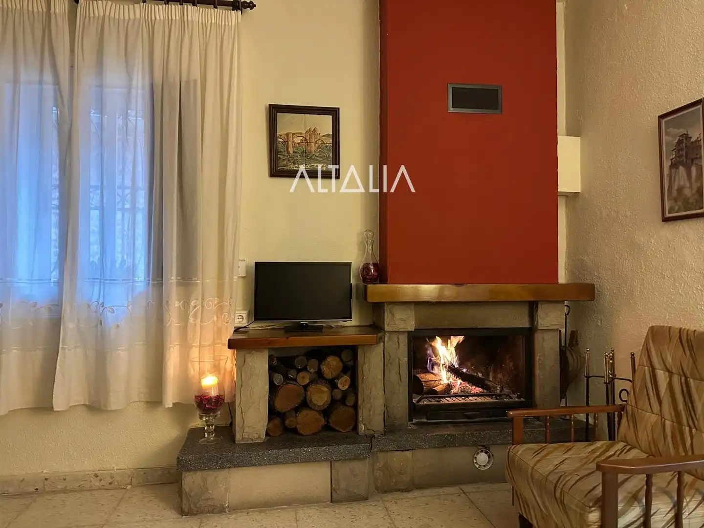 Sala de estar de Casa adosada en venta en Fuentes con Calefacción, Terraza y Trastero