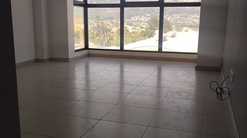 PISO MUY BIEN CONSERVADO