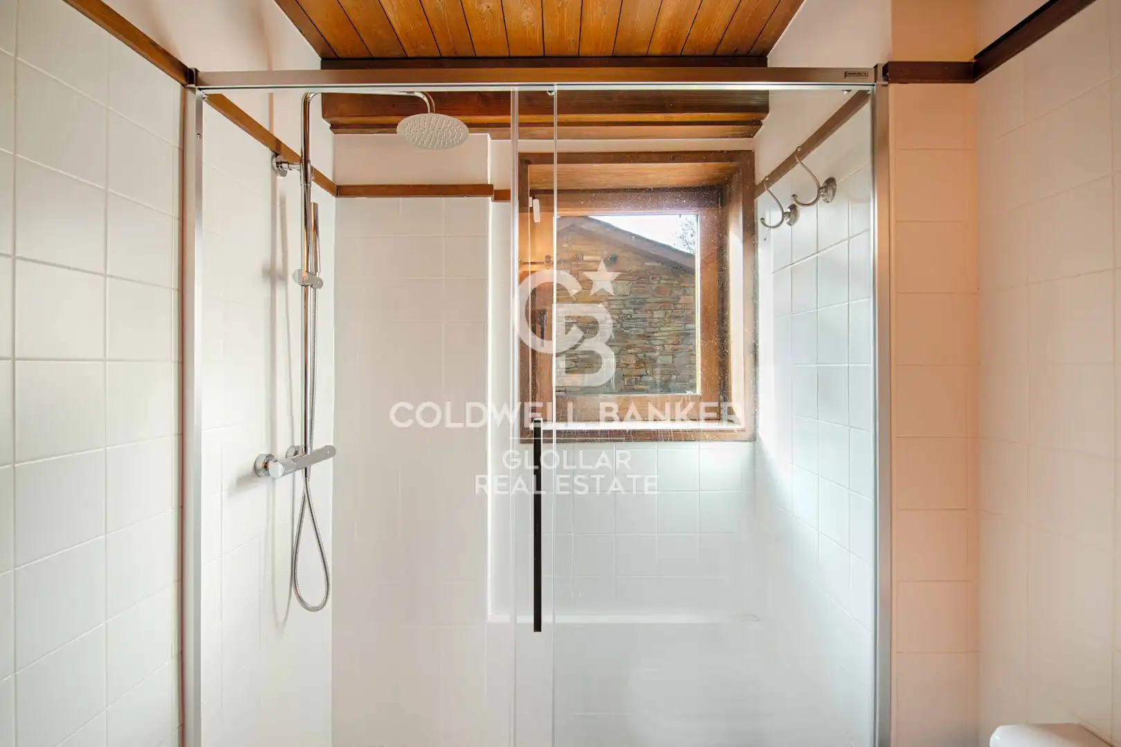 Bathroom of Duplexes for sale in Guils de Cerdanya  with Heating, Parquet flooring and Terrace