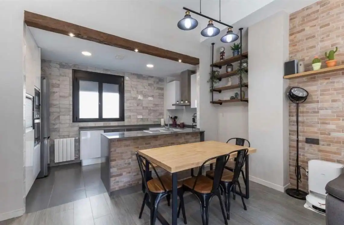 Cocina de Casa adosada en venta en Valencia con Aire acondicionado, Jardín privado y Terraza