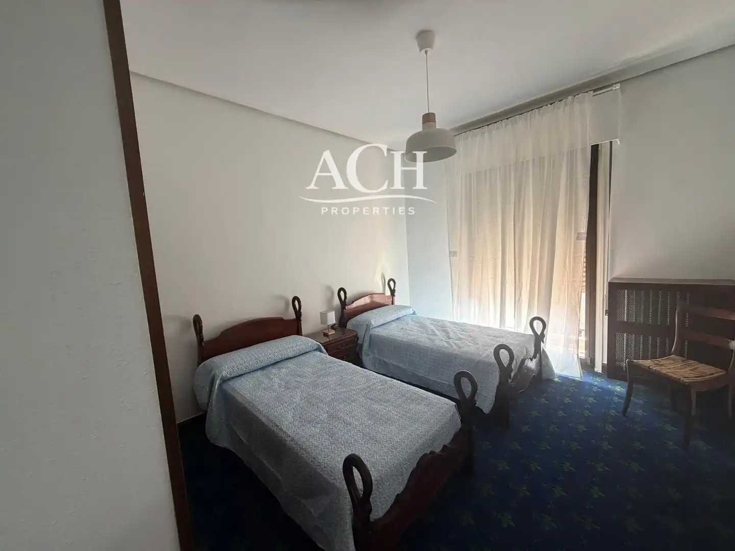 Schlafzimmer von Wohnung zur Miete in Bilbao  mit Heizung, Terrasse und Möbliert