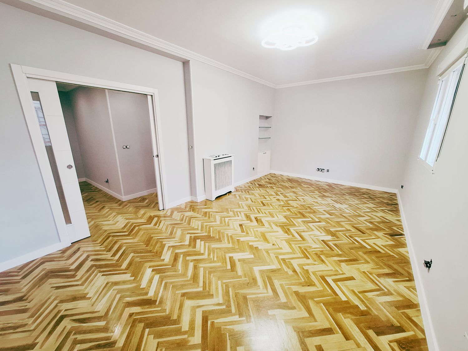 Bedroom of Flat to rent in  Madrid Capital  with Air Conditioner, Heating and Parquet flooring