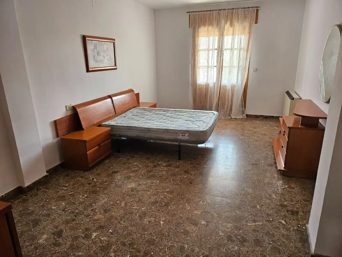 Dormitori de Pis de lloguer en Motilla del Palancar amb Moblat i Balcó