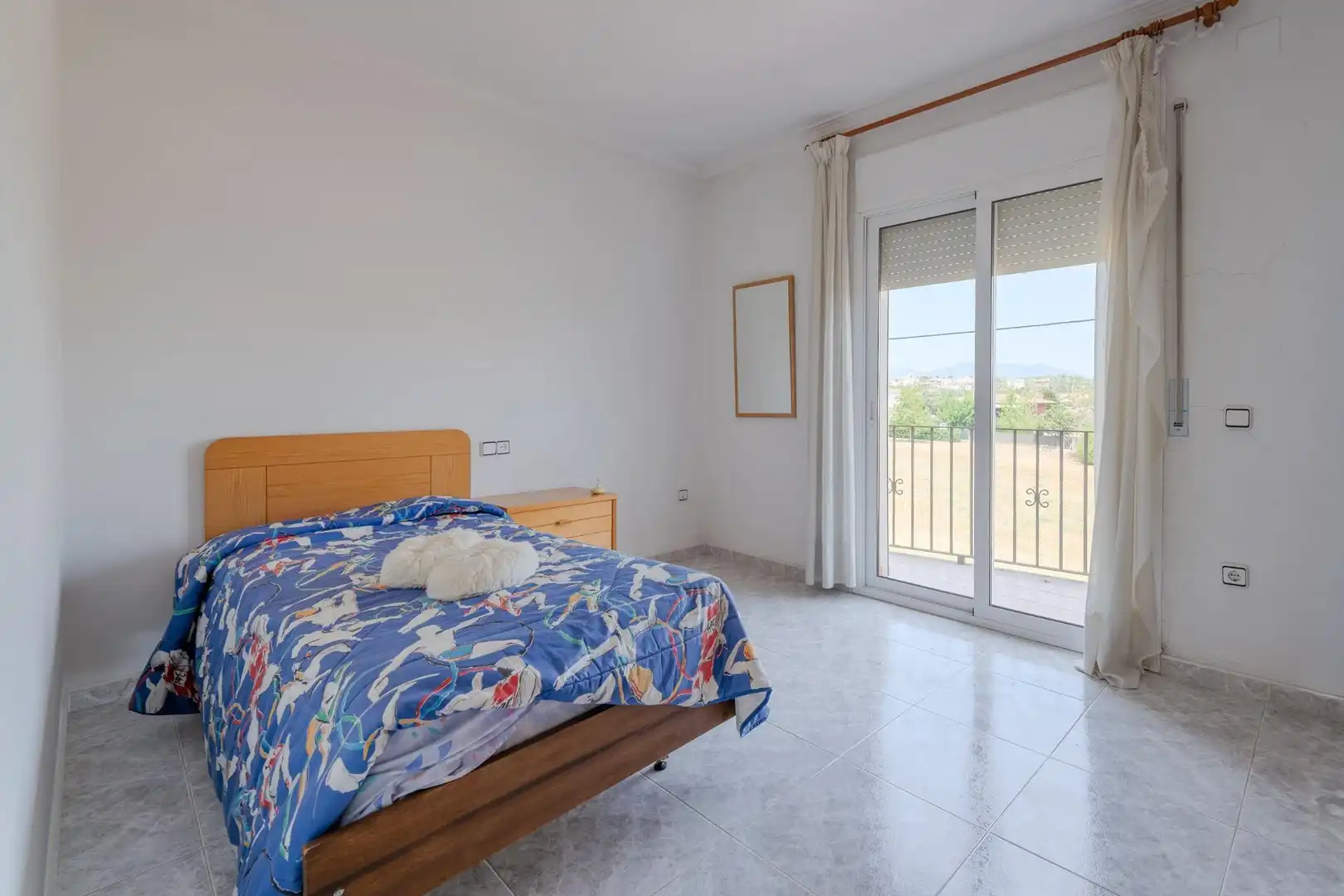 Dormitori de Casa o xalet en venda en Porqueres amb Calefacció, Jardí privat i Balcó
