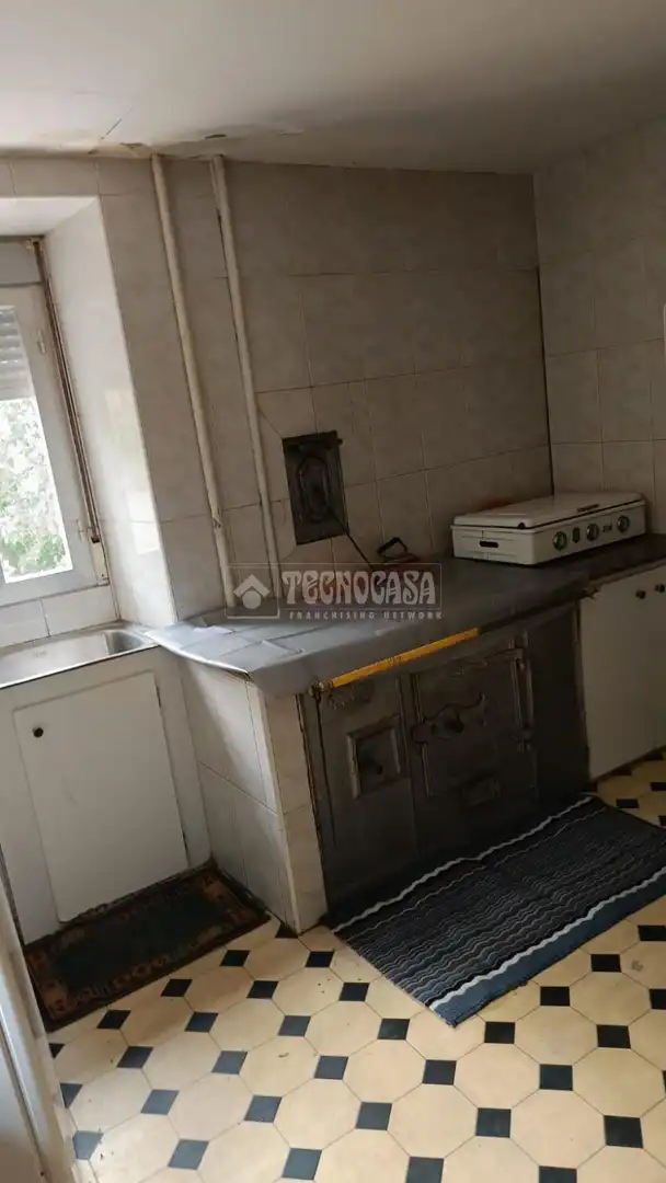 Kitchen of Houses for sale in Murias de Paredes