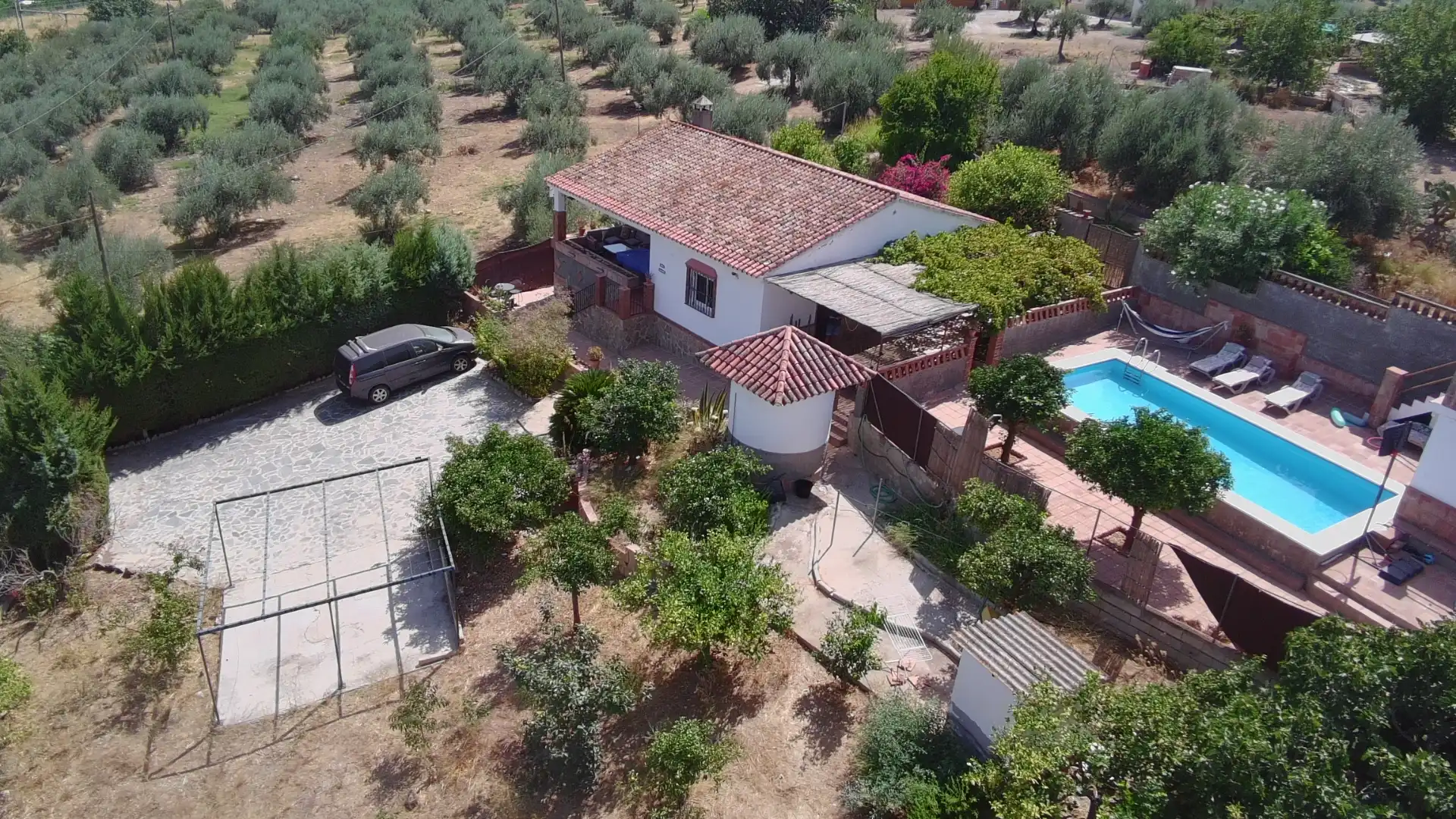 Maison rustique avec piscine à vendre à Álora