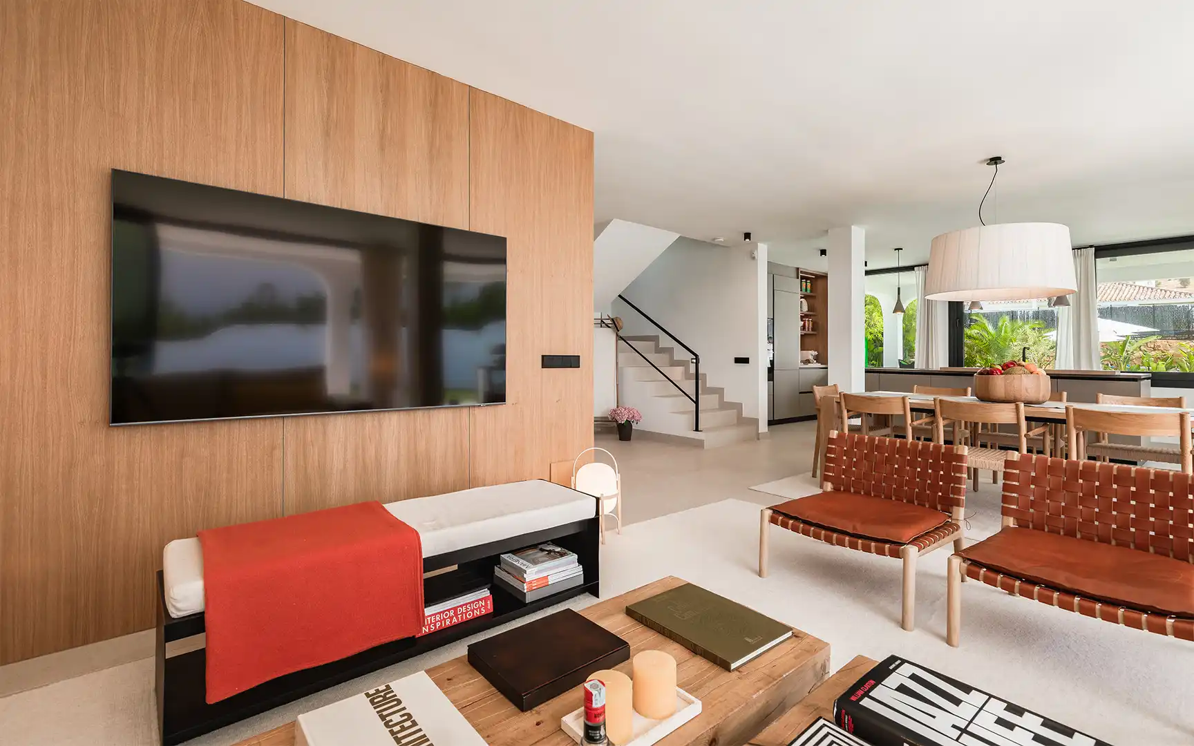 Sala de estar de Casa o chalet en venta en Marbella con Aire acondicionado, Jardín privado y Terraza