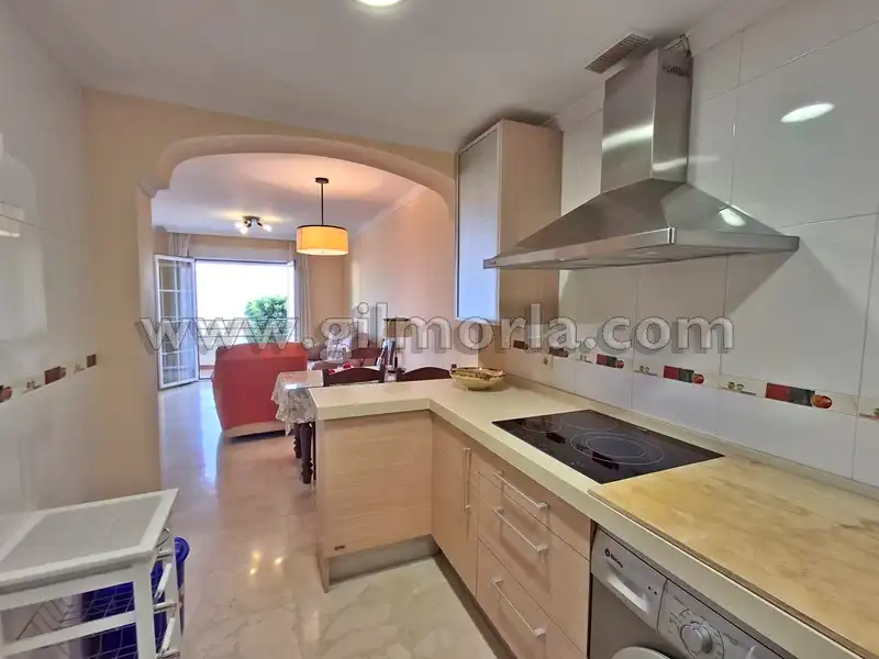 Cocina de Piso de alquiler en Vélez-Málaga con Terraza y Amueblado