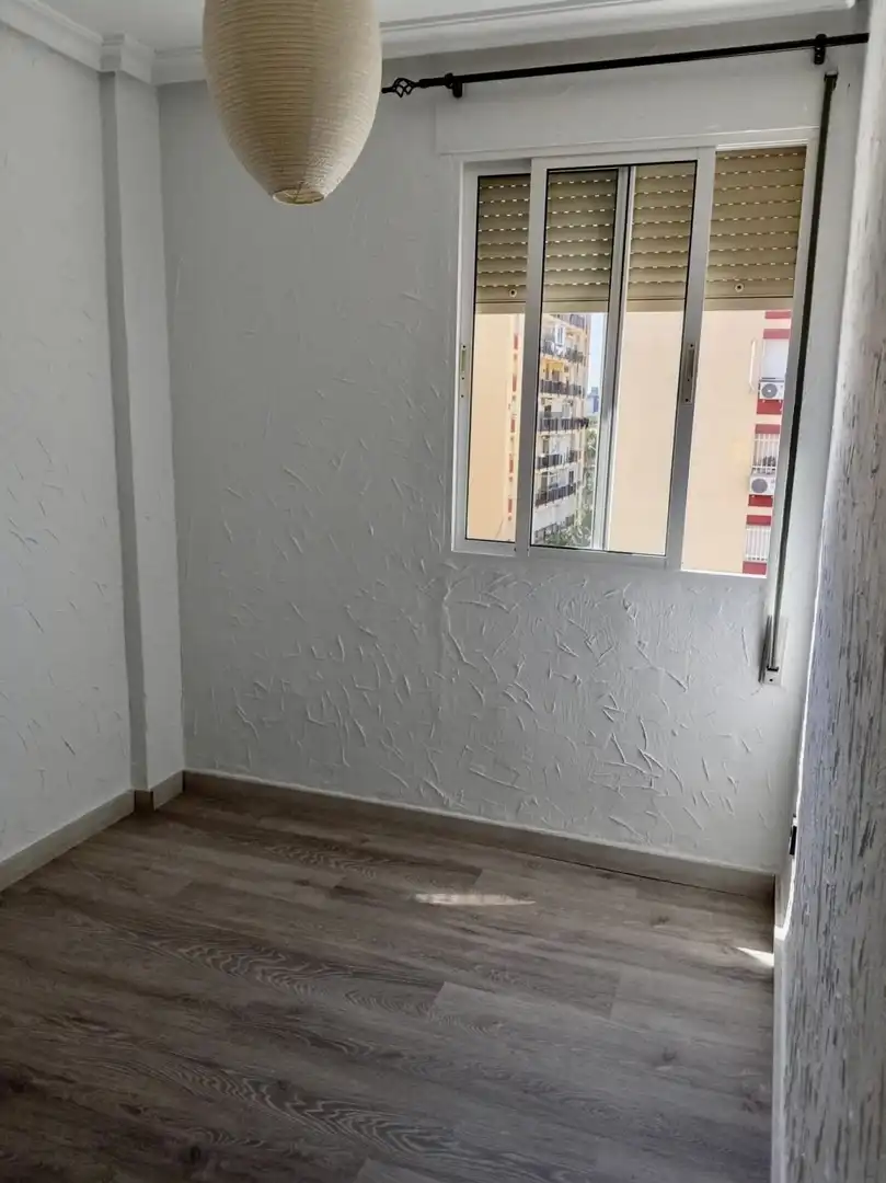 Habitación de Piso en venta en Castilleja de la Cuesta con Aire acondicionado, Calefacción y Parquet
