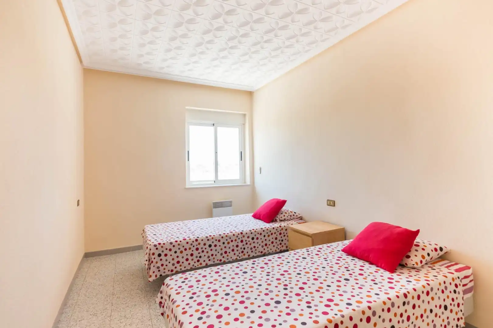 Dormitori de Casa o xalet en venda en Murcia amb Jardí privat, Terrassa i Moblat