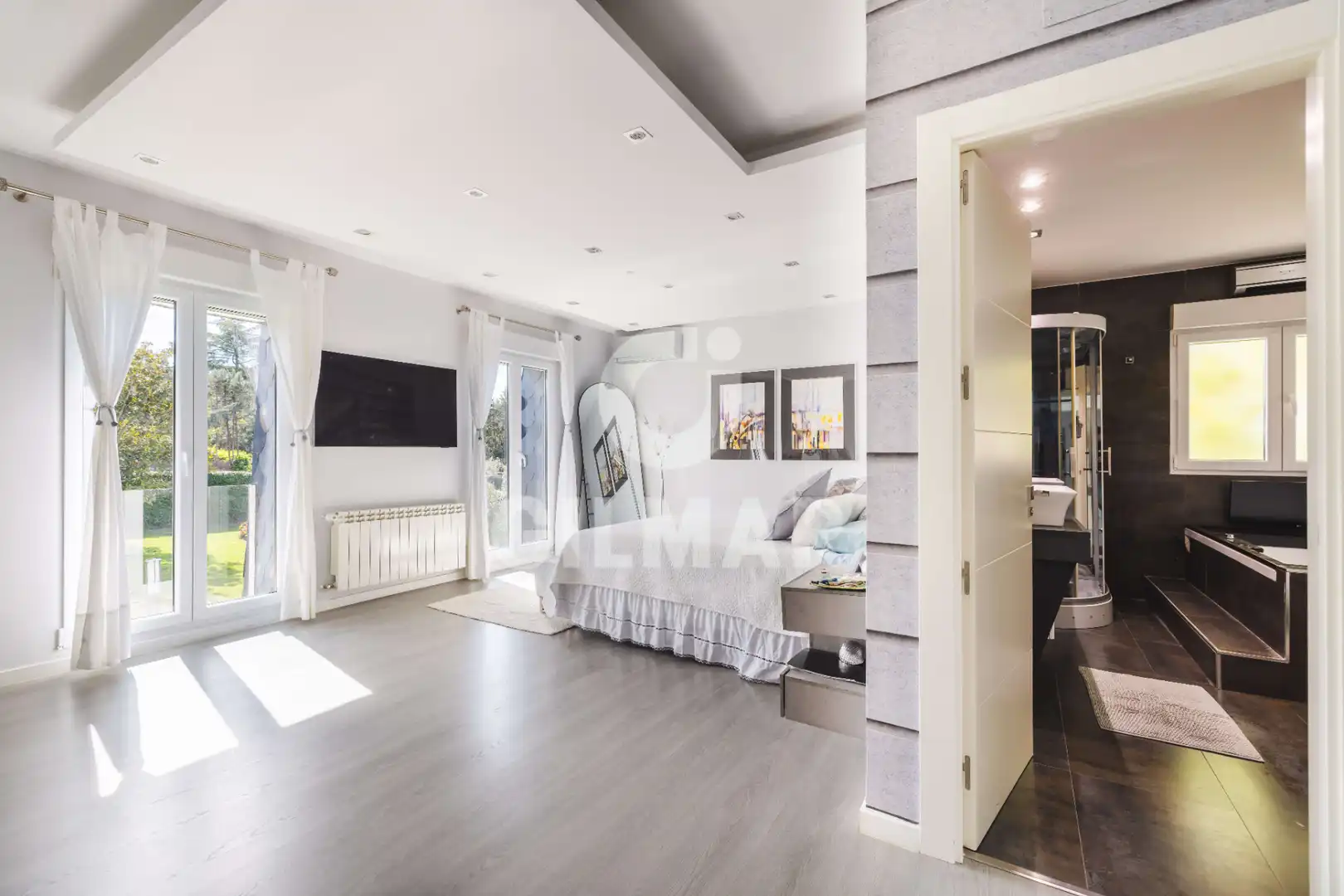 Bedroom of Houses for sale in Las Rozas de Madrid  with Air Conditioner, Heating and Private garden
