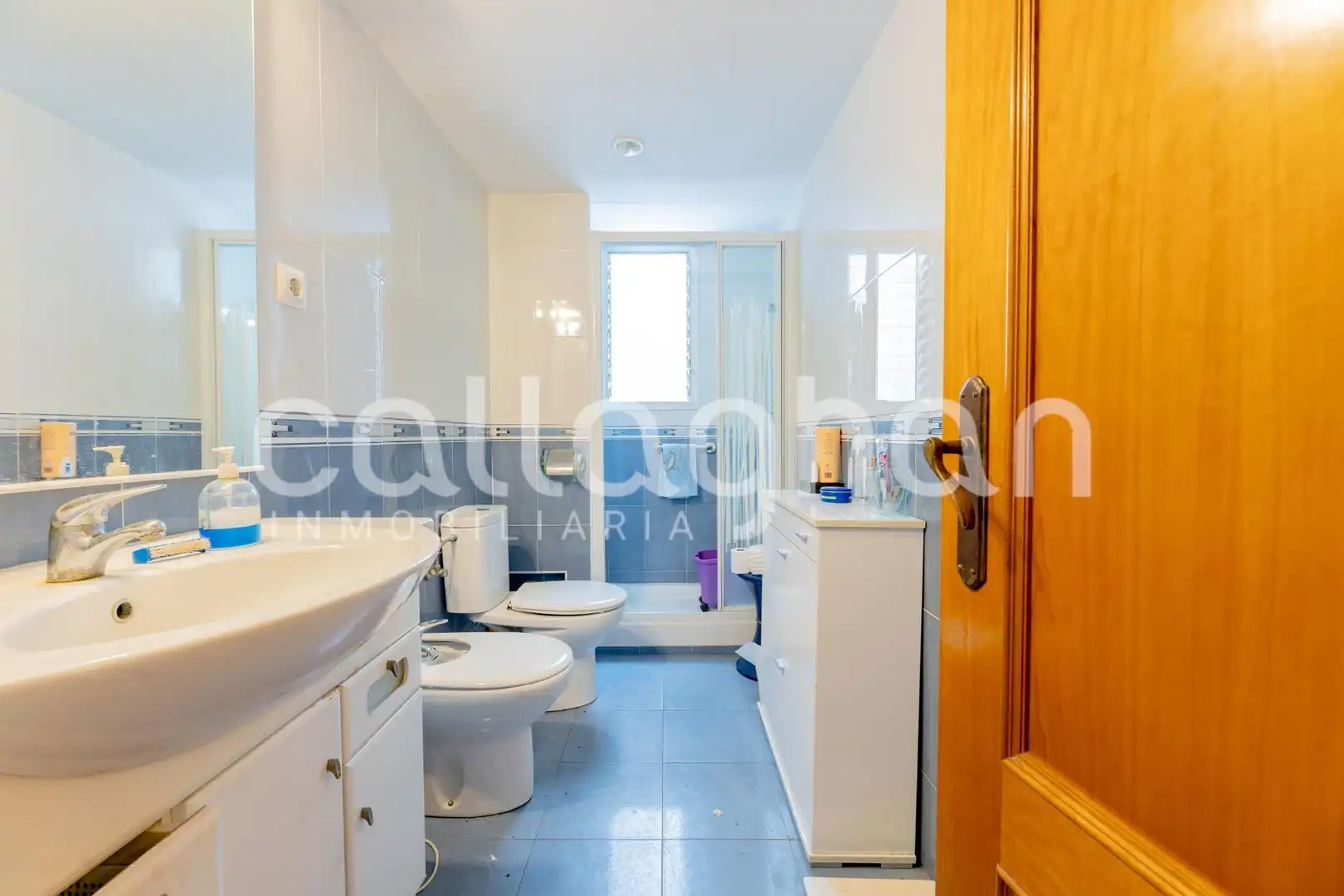 Baño de Piso en venta en Valencia con Terraza