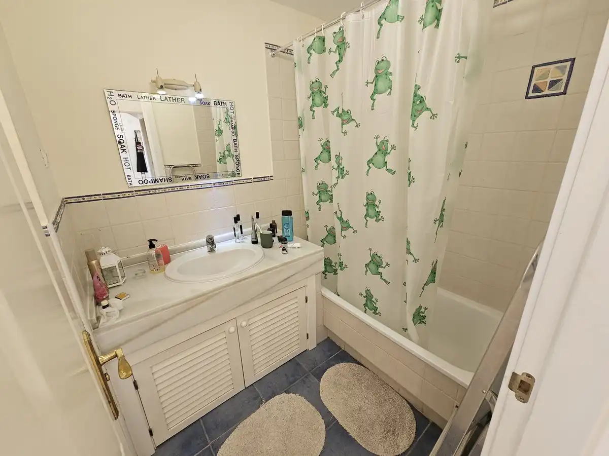 Bany de Apartament en venda en Mijas amb Aire condicionat, Terrassa i Traster