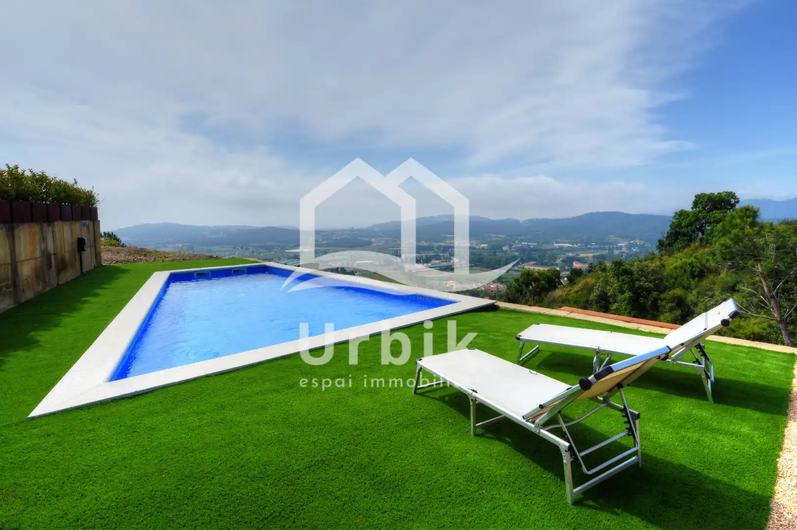 House with pool for sale in Carrer Can Semi, imagen 2