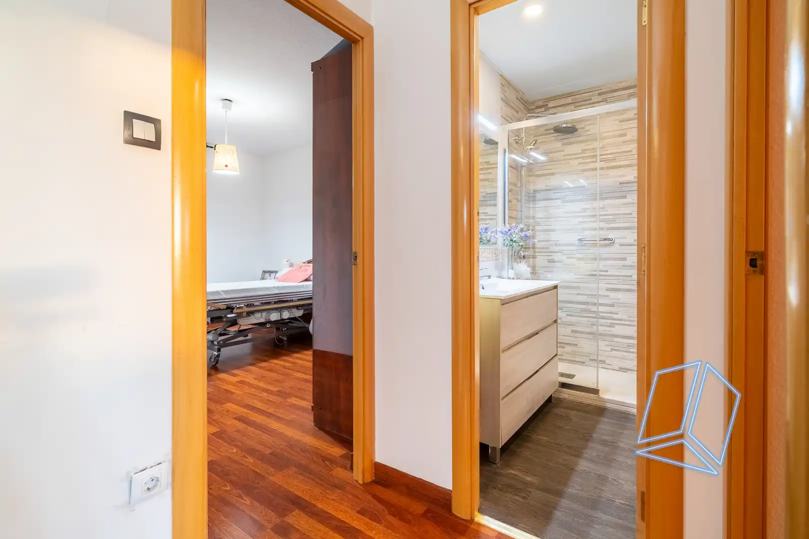 Piso en venta en Cornellà de Llobregat con Balcón