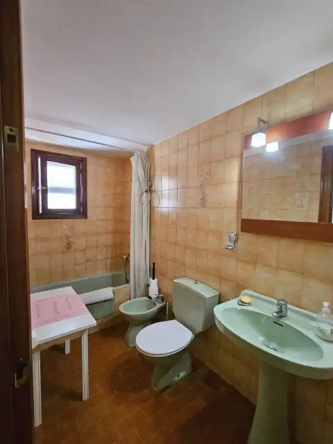 Bany de Apartament en venda en Ciutadella de Menorca amb Jardí privat i Terrassa