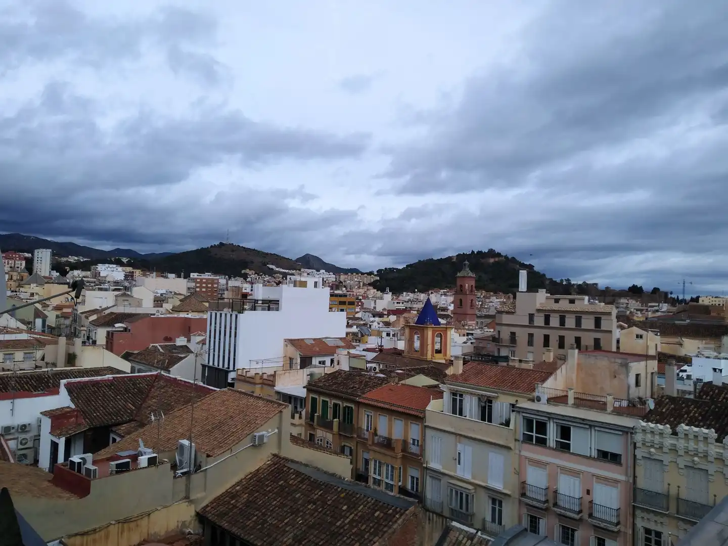 Außenansicht von Dachboden zur Miete in Málaga mit Klimaanlage, Terrasse und Möbliert