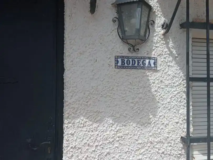 Vista exterior de Casa o xalet en venda en Morille amb Calefacció, Jardí privat i Traster