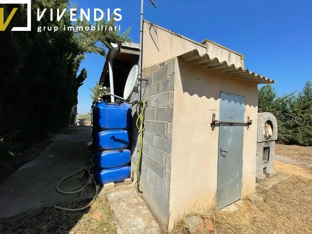 Exterior view of Houses for sale in Albatàrrec