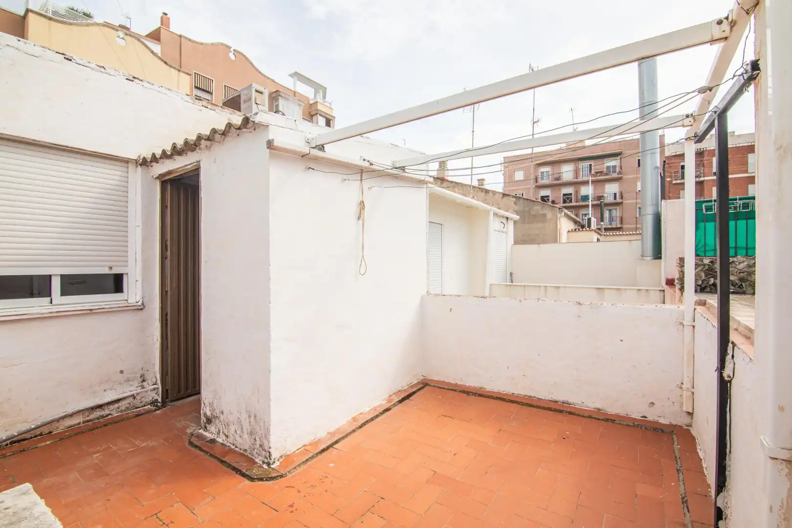 Terrasse von Einfamilien-Reihenhaus zum Verkauf in Elche / Elx mit Klimaanlage, Terrasse und Balkon